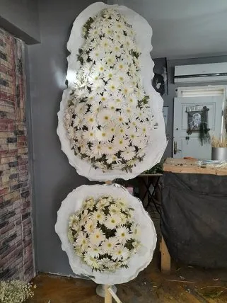 f
